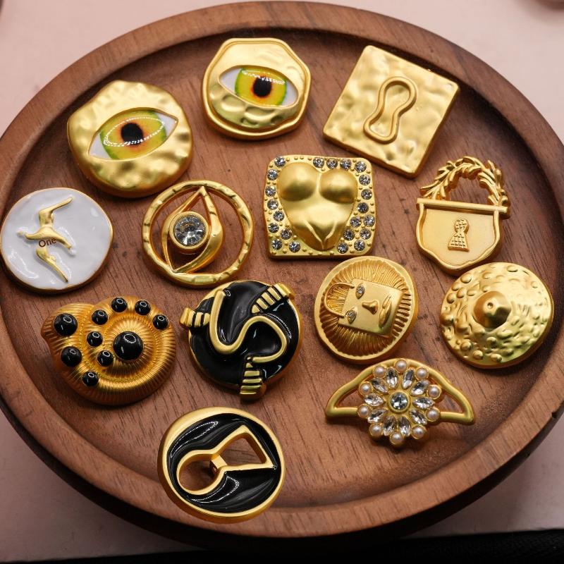 กระดุมโลหะวินเทจ รูปหัวใจ ลายต - Craft Embellishment บทวิจารณ์และราคา